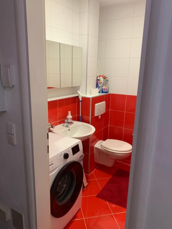 Apartment Onyx Free Garage Parking Sarajevo Luaran gambar